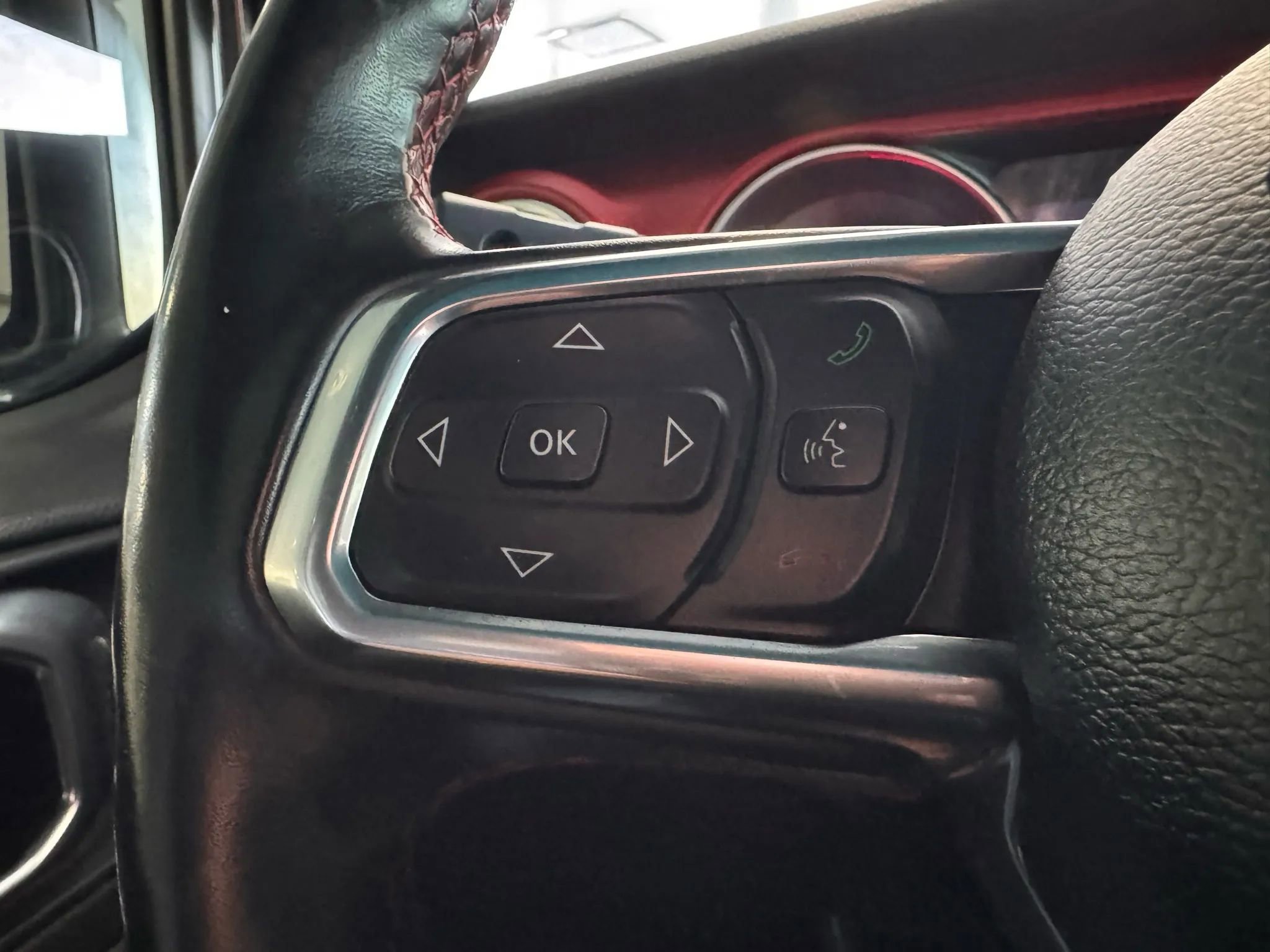 Used 2018 Jeep Wrangler Rubicon AWD/4WD image 24