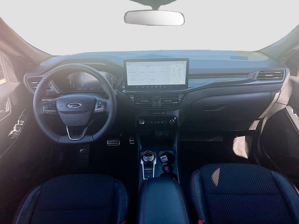 Used 2023 Ford Escape ST-Line w/ Tech Pack #1 FWD image 21