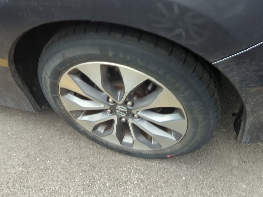 Used 2013 Honda Accord EX image 5