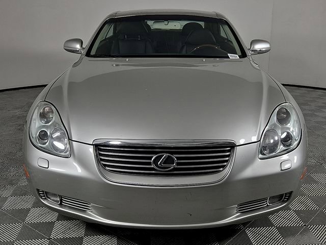 Used 2004 Lexus SC 430 Convertible image 2