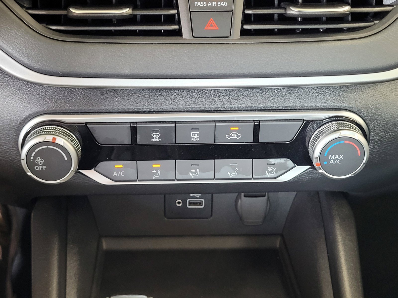 Certified 2024 Nissan Altima 2.5 S FWD image 13