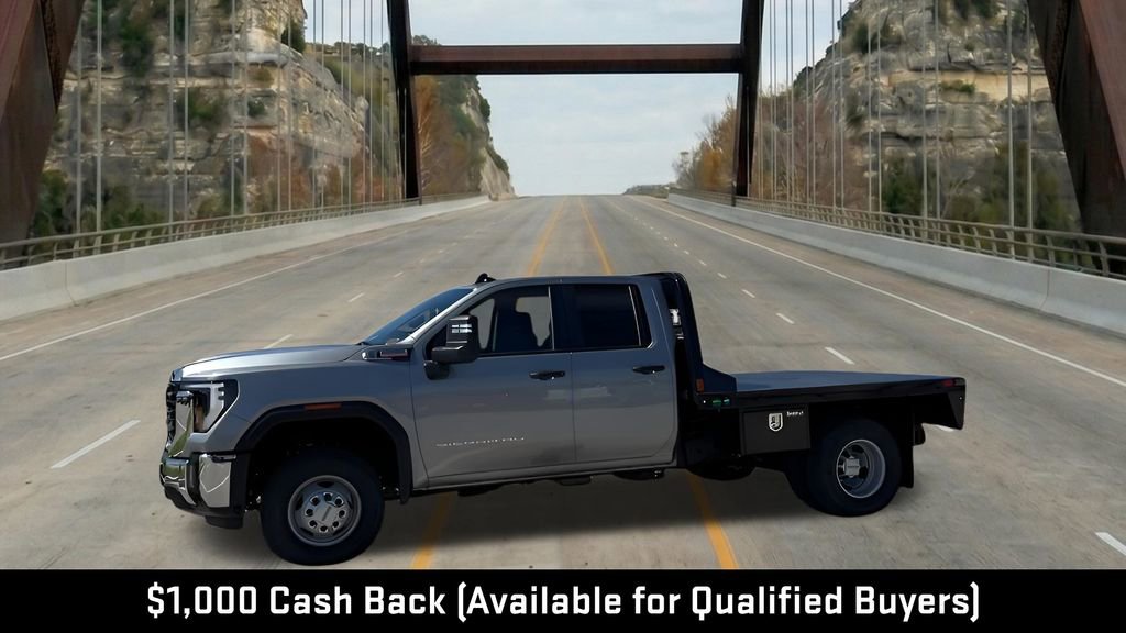 New 2026 GMC Sierra 3500 Pro w/ Convenience Package image 4