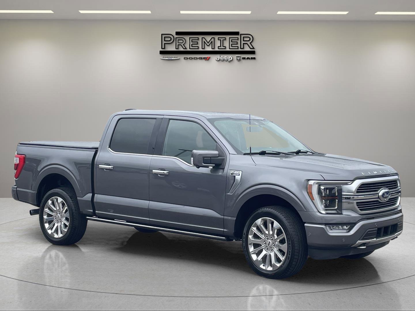 Used 2021 Ford F150 Limited image 3