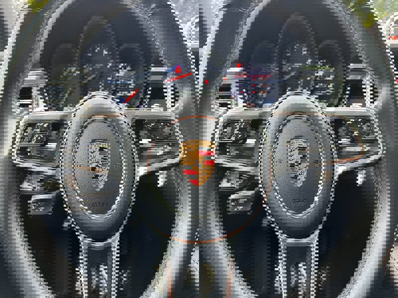 Used 2019 Porsche Macan image 26