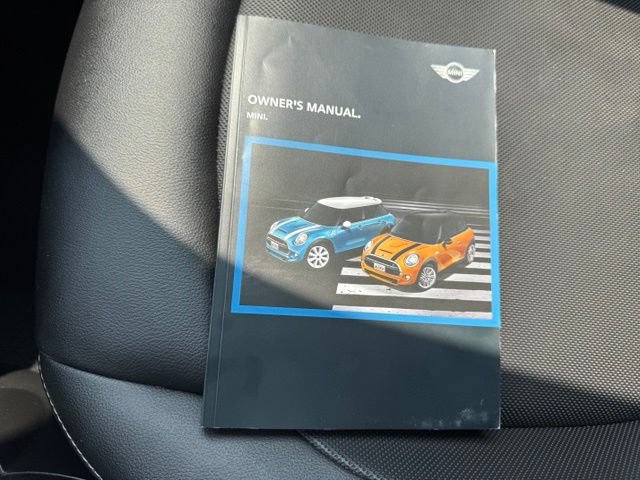 Used 2017 MINI Cooper 2-Door Hardtop FWD image 19