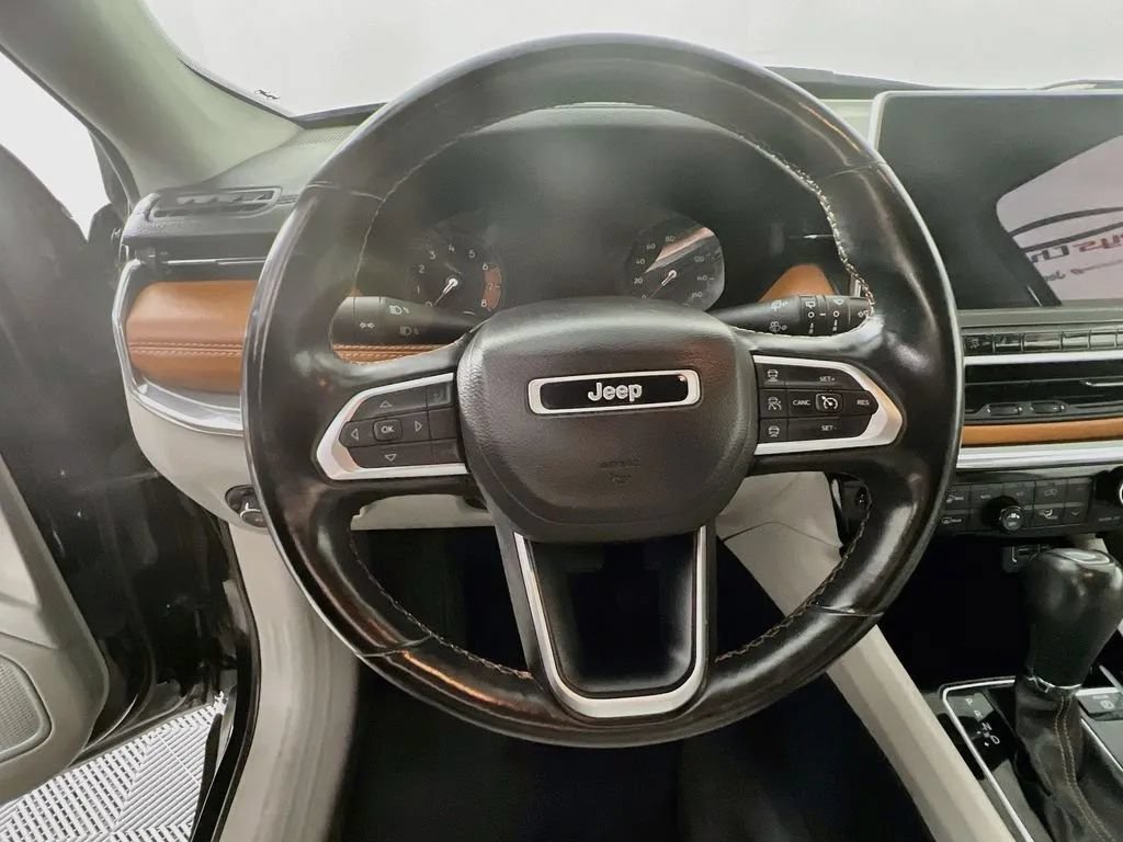 Used 2022 Jeep Compass Limited AWD/4WD image 12