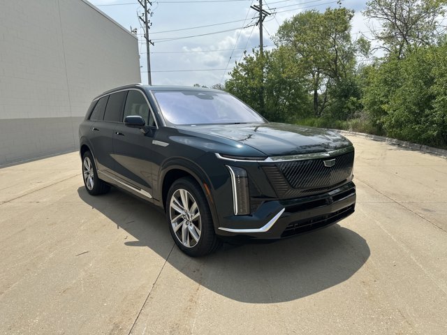 New 2026 Cadillac Vistiq Luxury w/ LPO, Floor Liner Package image 3
