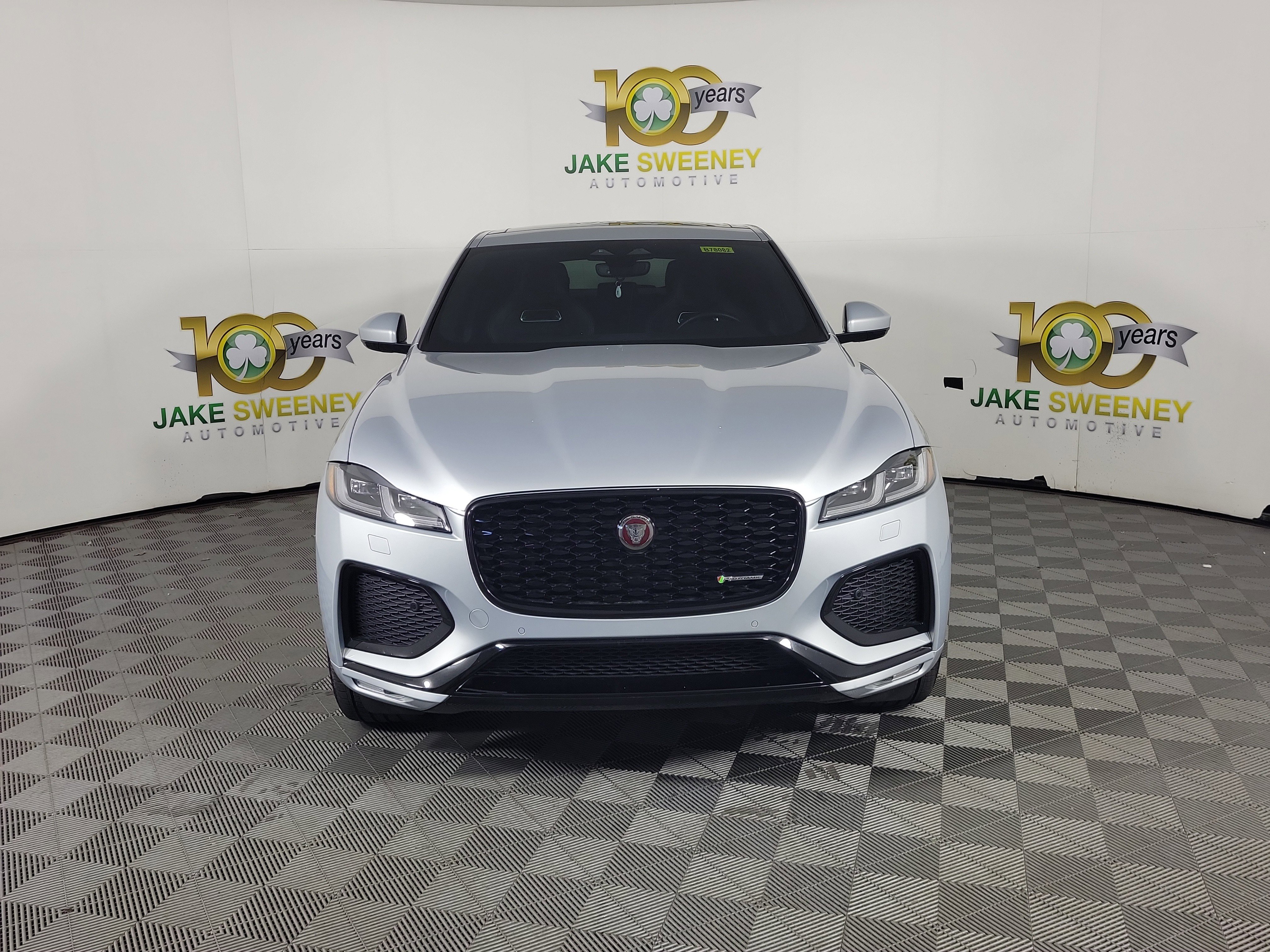 Used 2023 Jaguar F-PACE R-Dynamic S AWD/4WD image 2