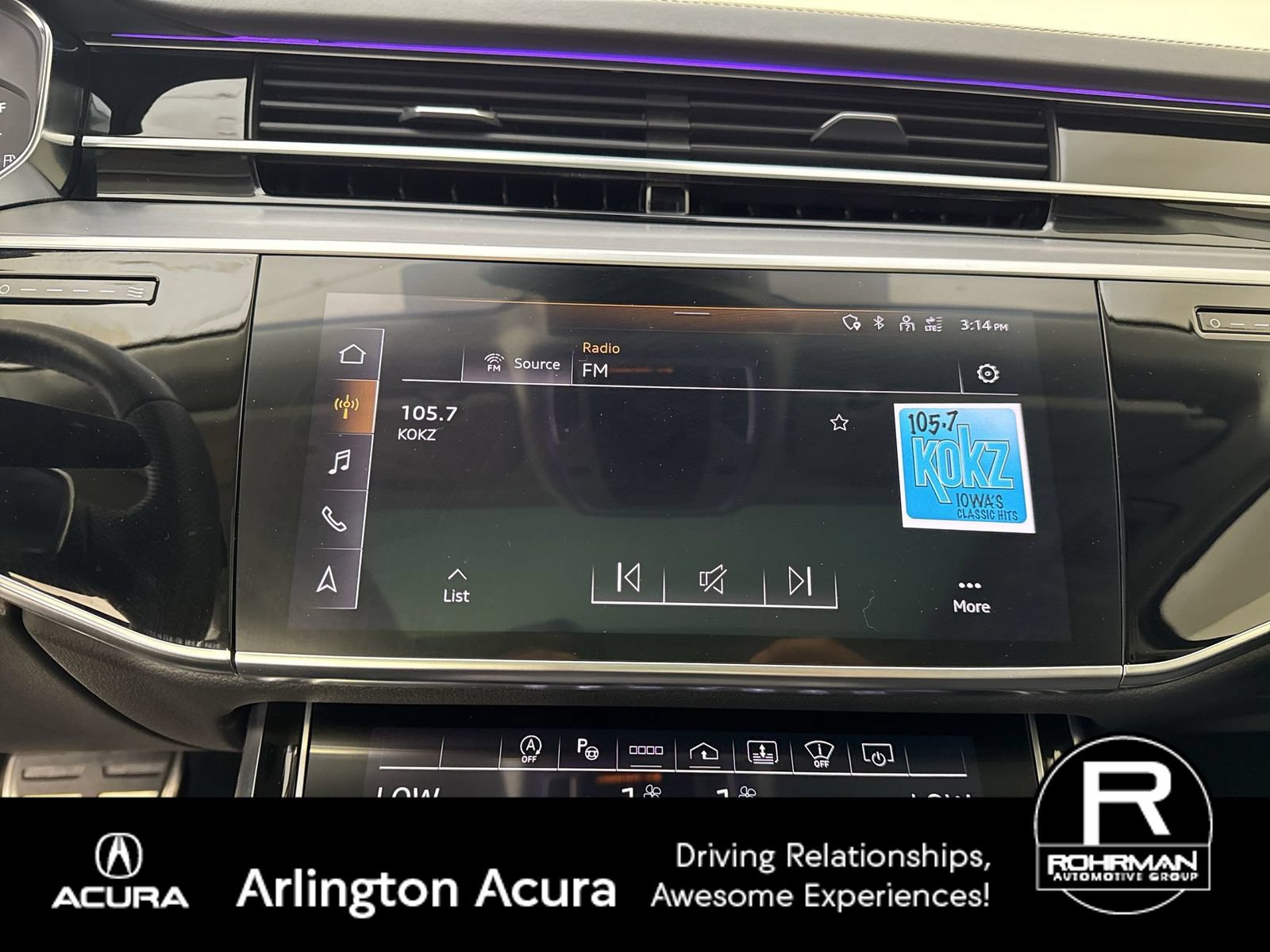 Used 2023 Audi S8 AWD/4WD image 6
