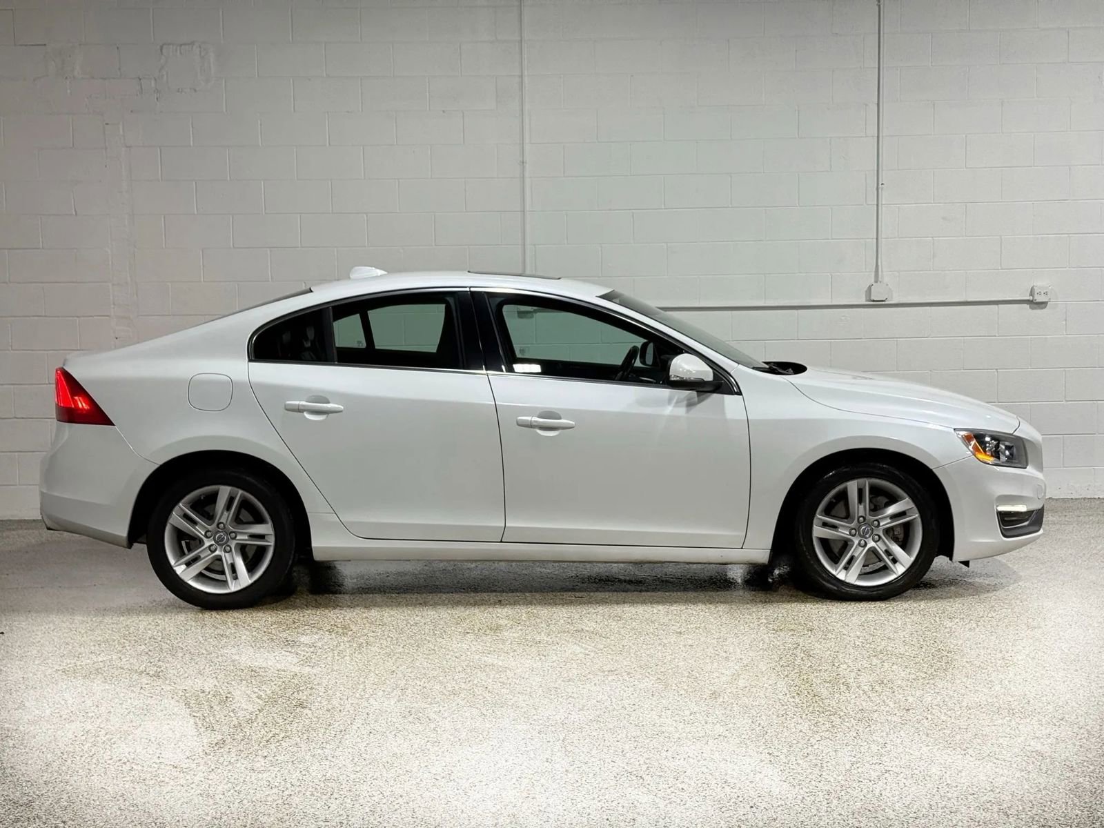 Used 2014 Volvo S60 T5 w/ Climate Package image 5