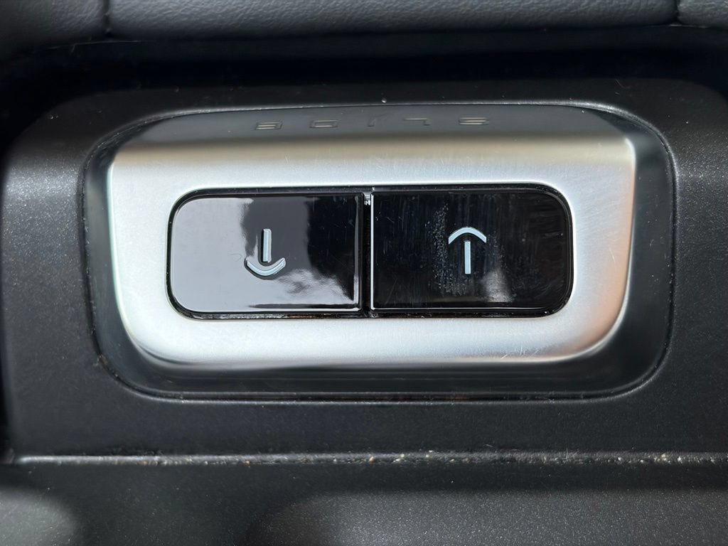 Used 2025 Ford Expedition Platinum AWD/4WD image 40