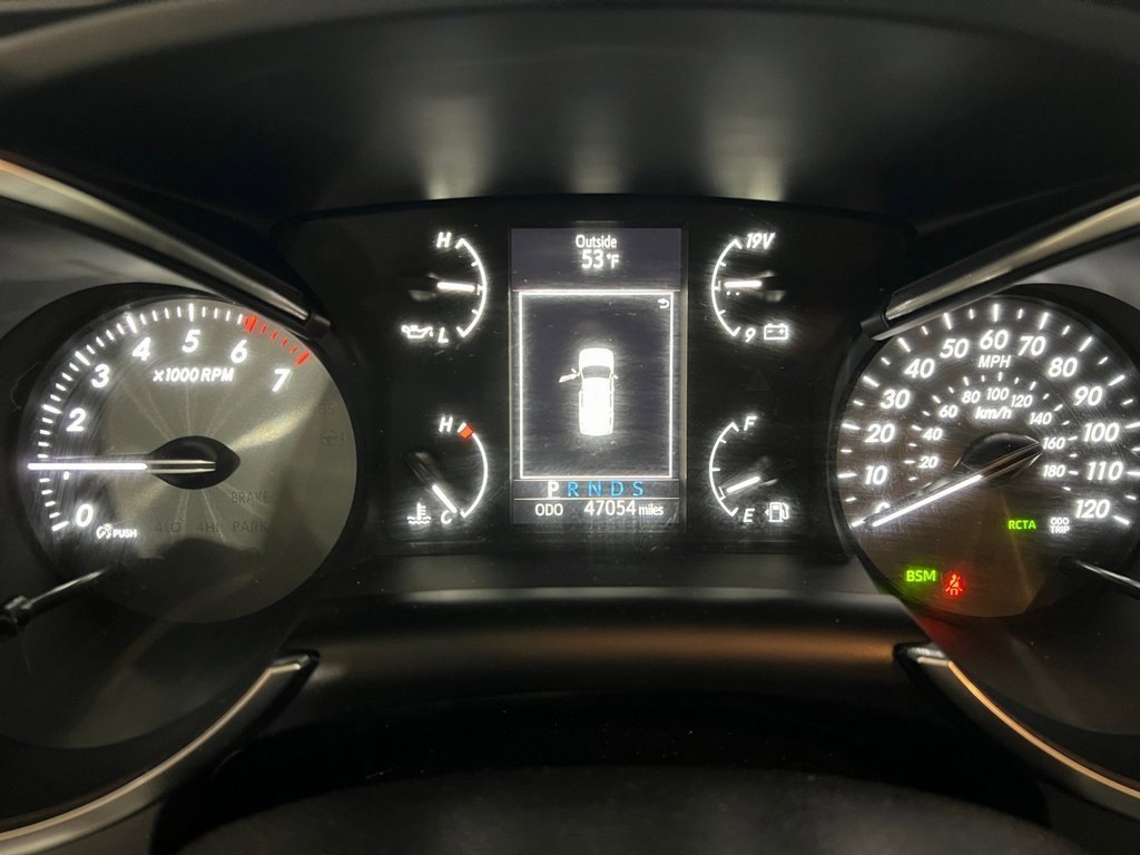 Used 2021 Toyota Sequoia SR5 w/ Premium Package image 29