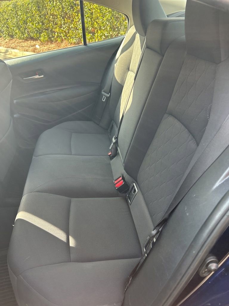 Used 2020 Toyota Corolla LE image 17