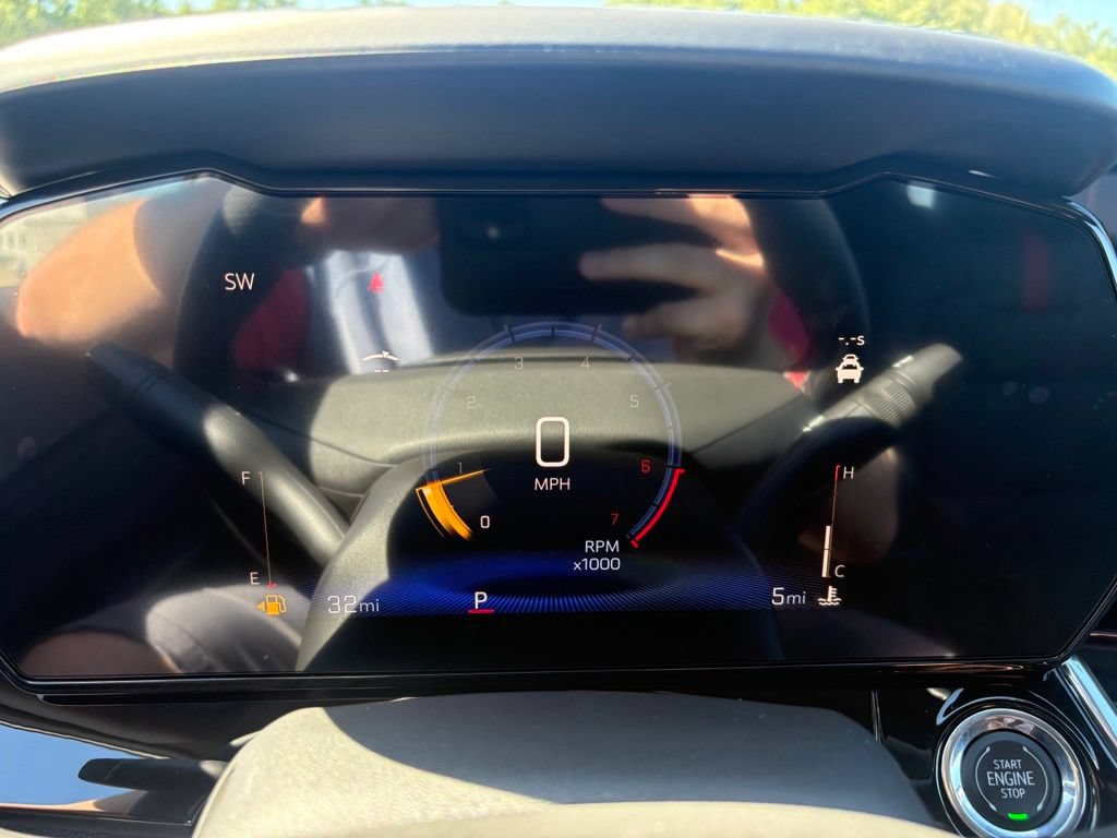 New 2026 Chevrolet Trax RS w/ Sunroof Package FWD image 19