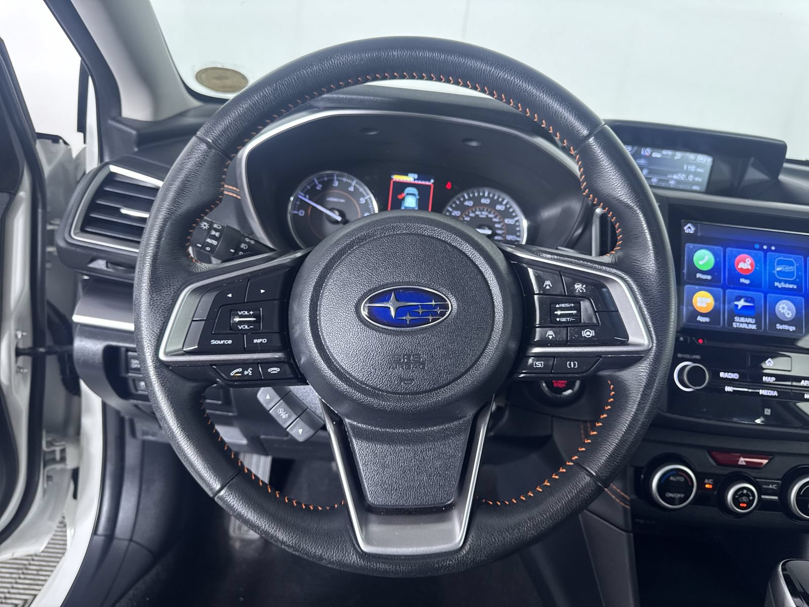 Used 2022 Subaru Crosstrek 2.5i Limited w/ Moonroof Package 2 AWD/4WD image 16