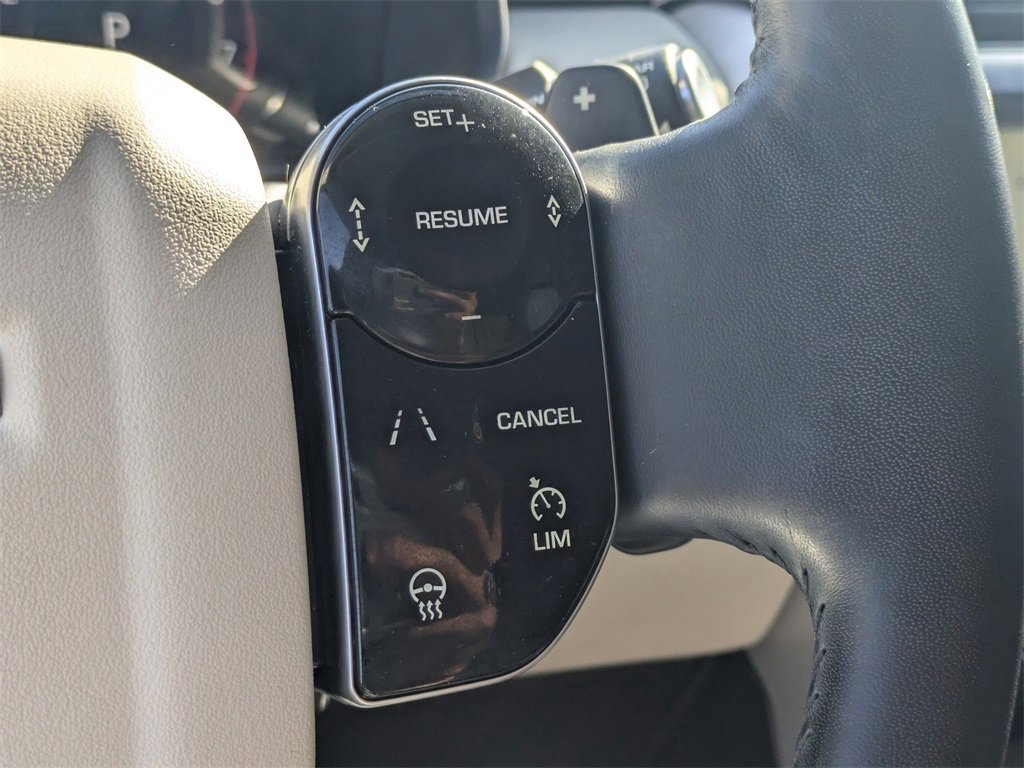 Used 2019 Land Rover Discovery HSE image 6