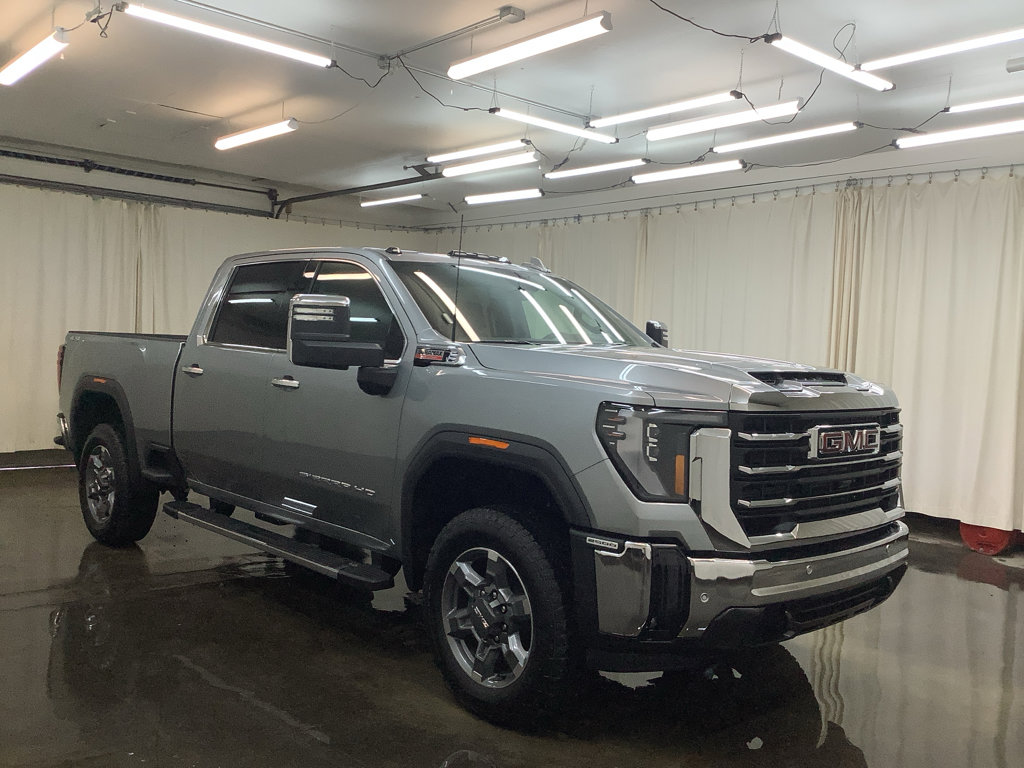 New 2026 GMC Sierra 2500 SLT w/ SLT Premium Package AWD/4WD image 4