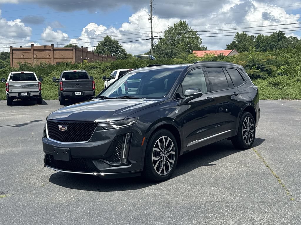 Used 2021 Cadillac XT6 Sport AWD/4WD image 3