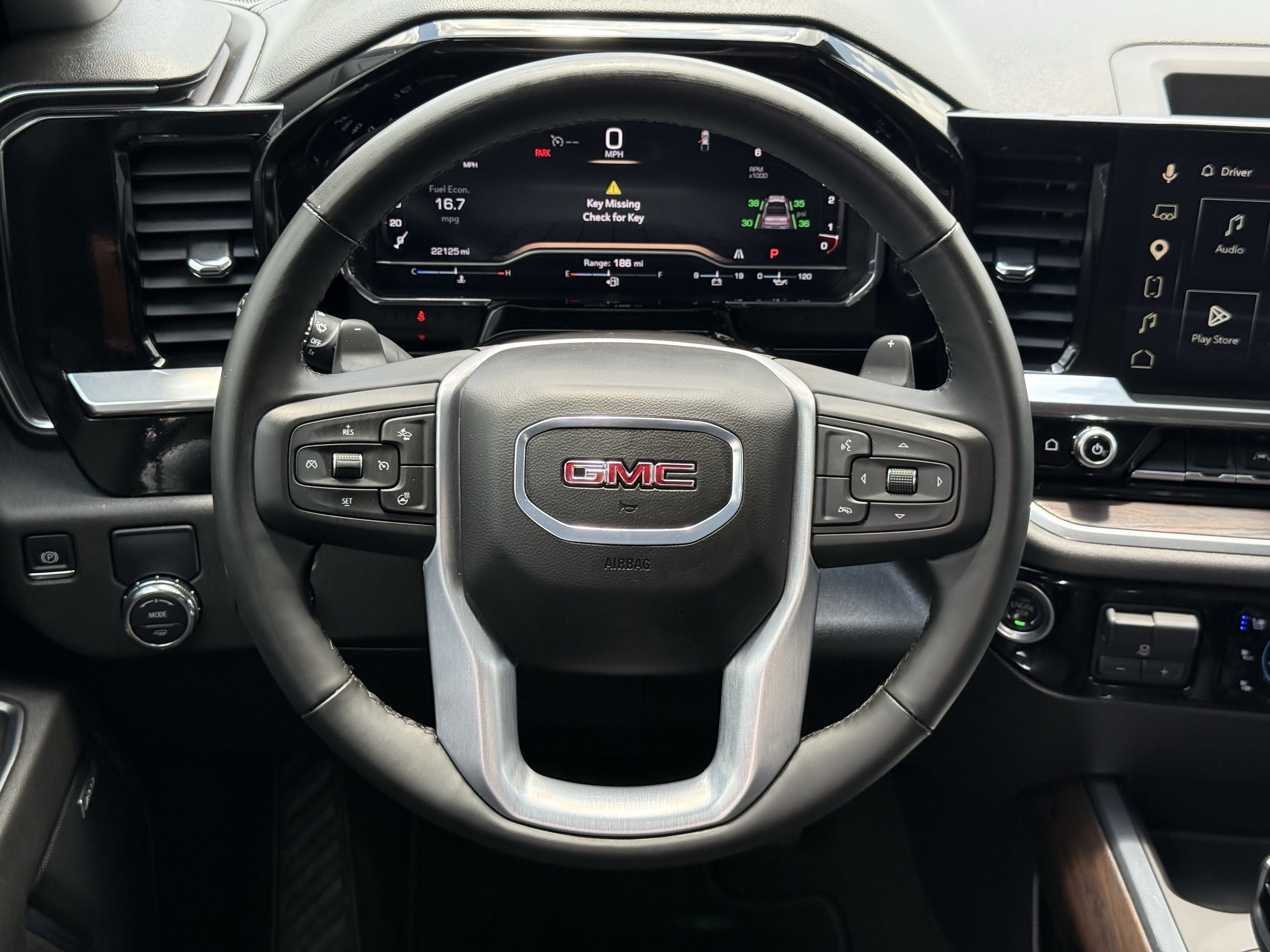 Used 2025 GMC Sierra 1500 SLT RWD image 15