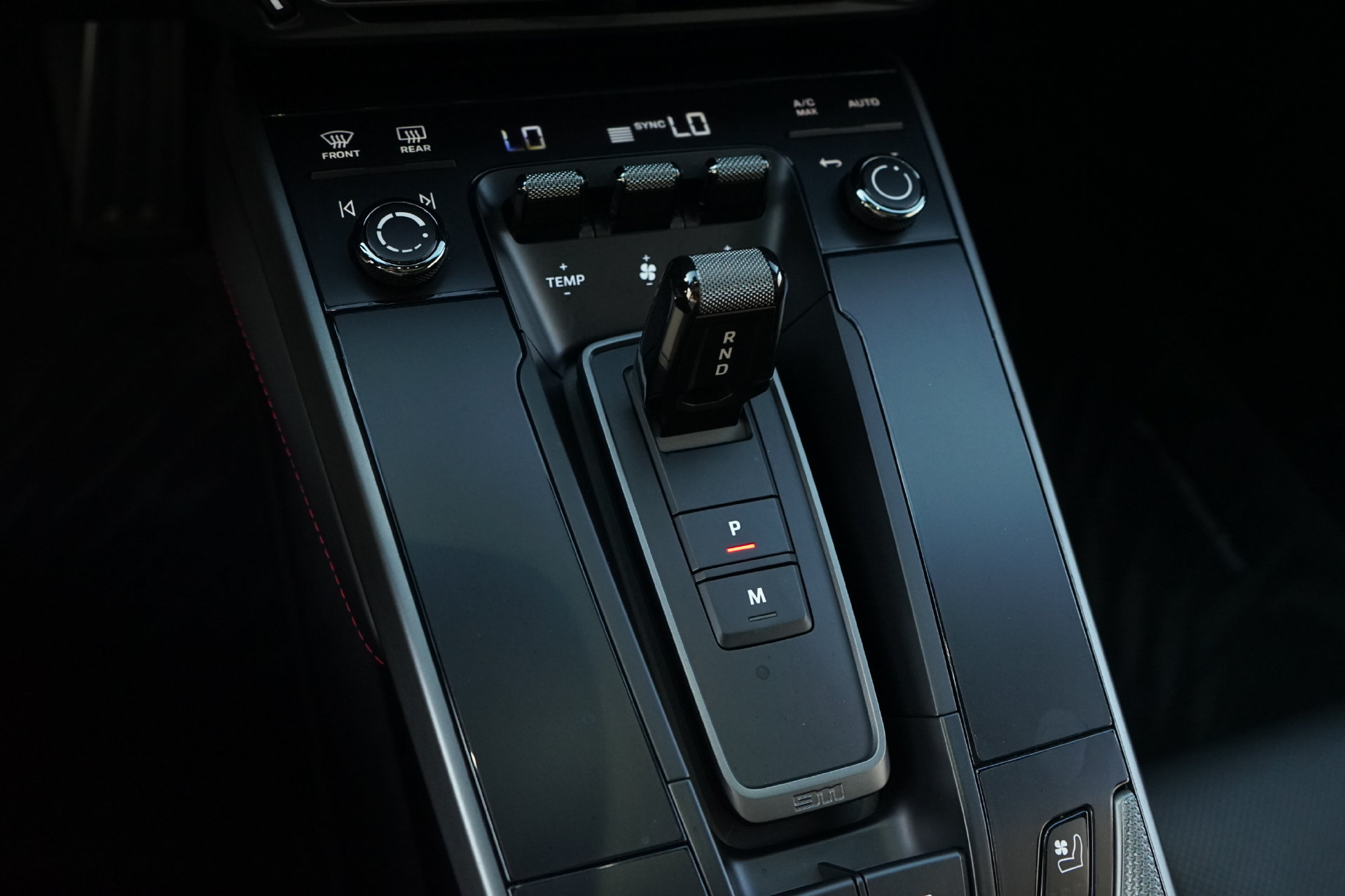 Used 2024 Porsche 911 Carrera S w/ Sport Package RWD image 11