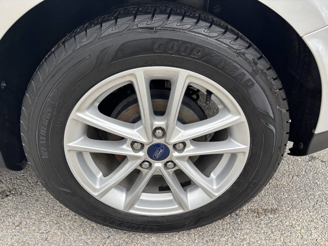 Used 2018 Ford Focus SE image 34