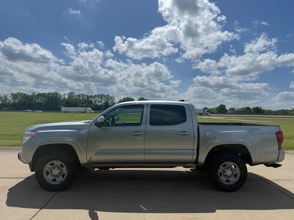 Used 2023 Toyota Tacoma SR AWD/4WD image 7