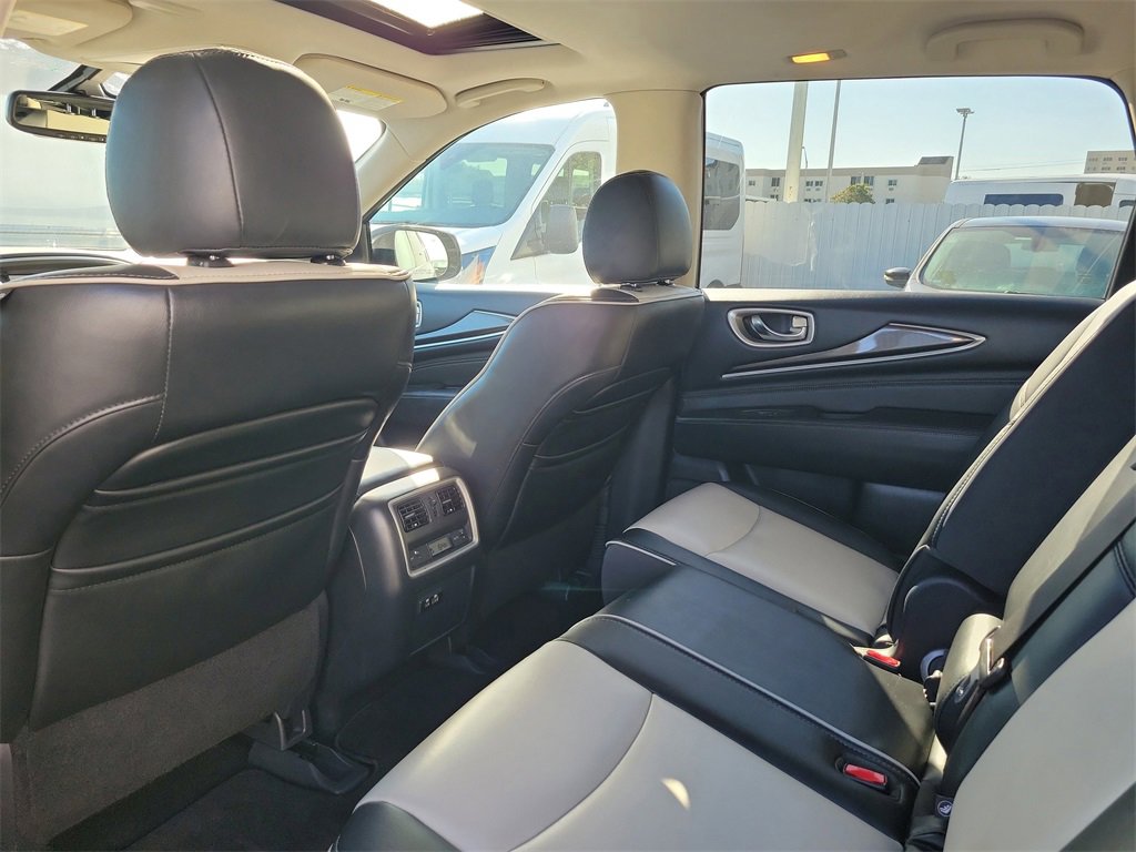 Used 2020 INFINITI QX60 Signature Edition image 5