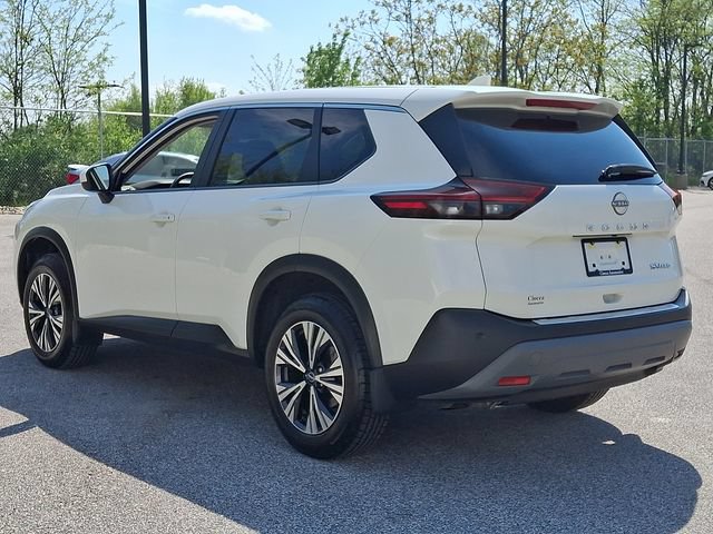 Used 2023 Nissan Rogue SV AWD/4WD image 7