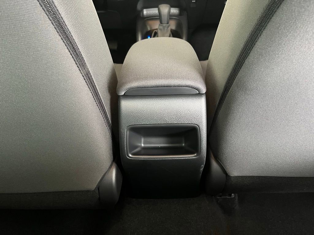 Used 2022 Toyota Corolla LE image 25