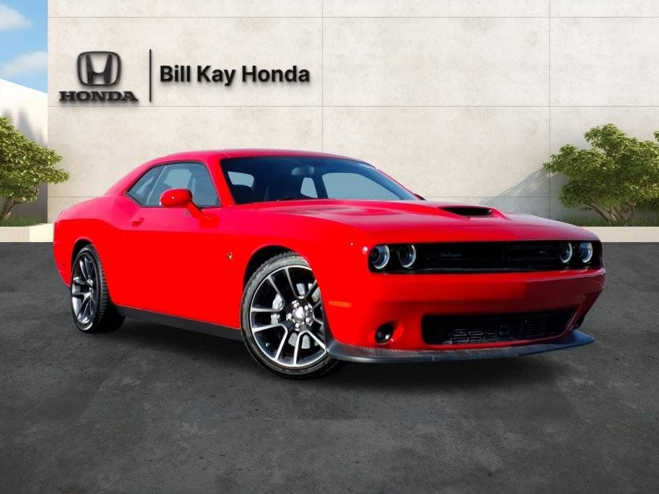 Used 2023 Dodge Challenger R/T Scat Pack w/ Plus Package RWD image 5