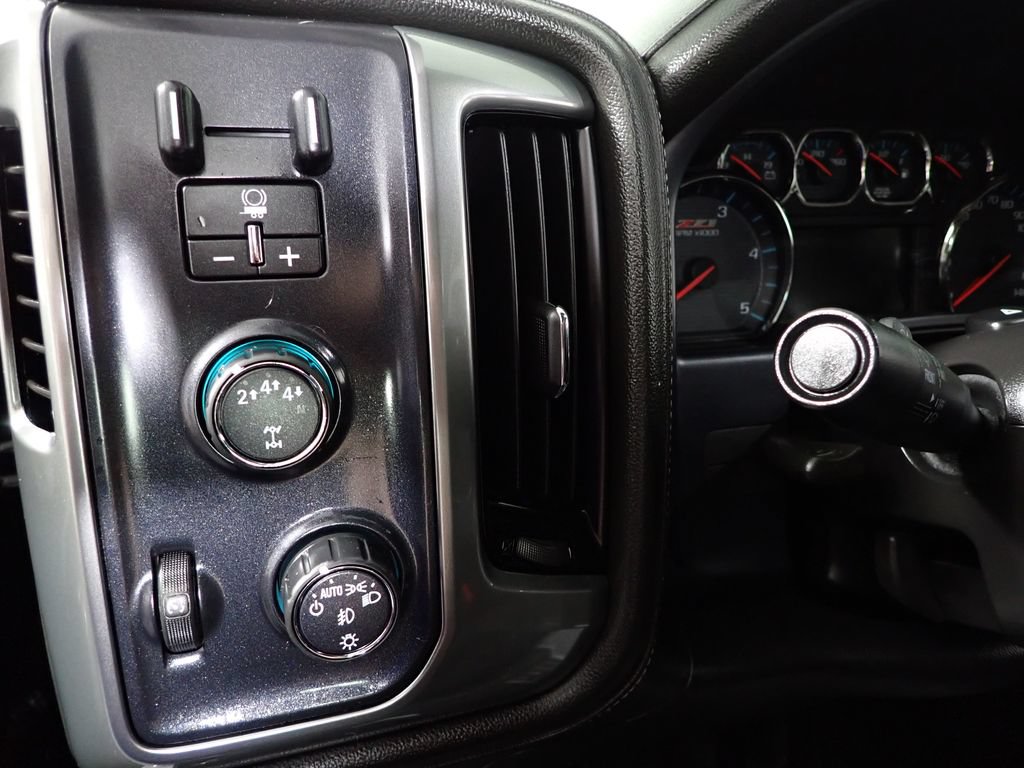 Used 2019 Chevrolet Silverado 2500 LTZ w/ Duramax Plus Package AWD/4WD image 25