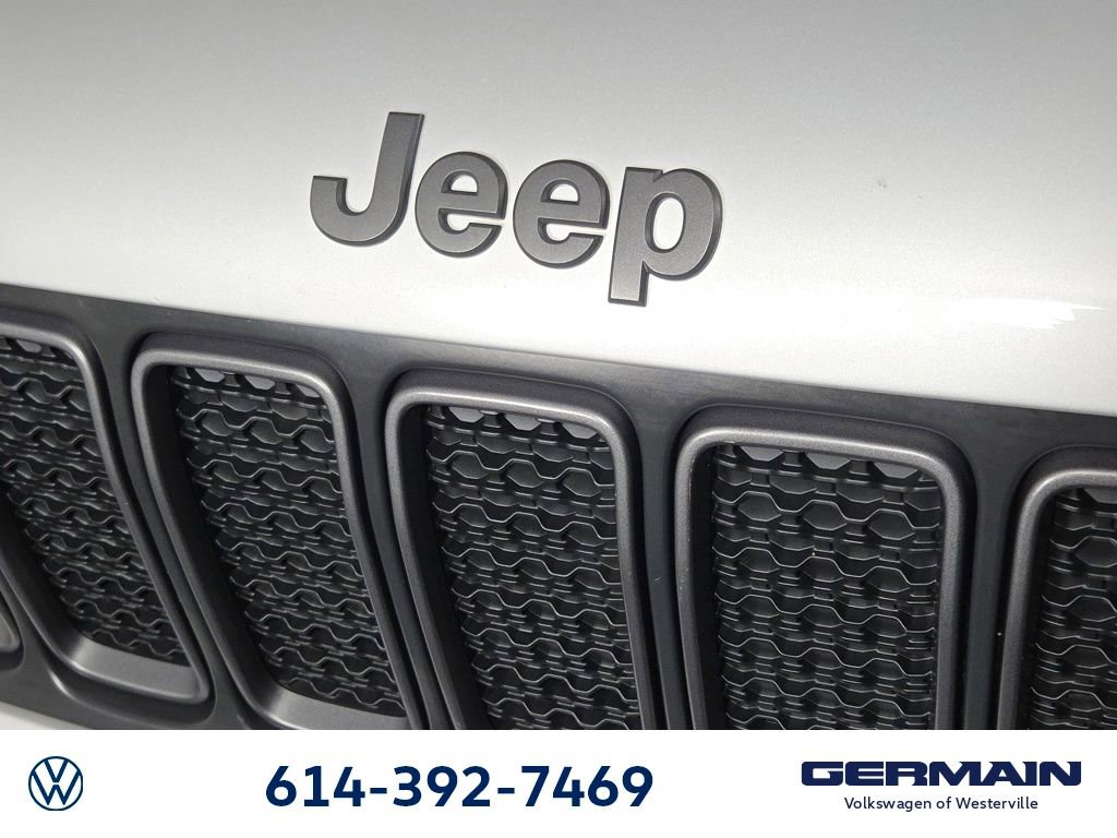 Used 2019 Jeep Renegade Trailhawk w/ Safety and Security Group image 13