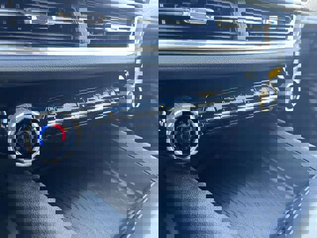 New 2026 Chevrolet Equinox EV LT image 11