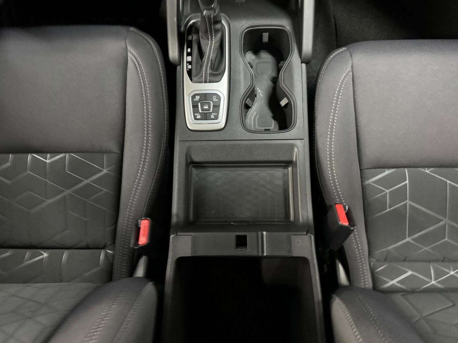 New 2026 Nissan Frontier SV w/ SV Convenience Package image 19