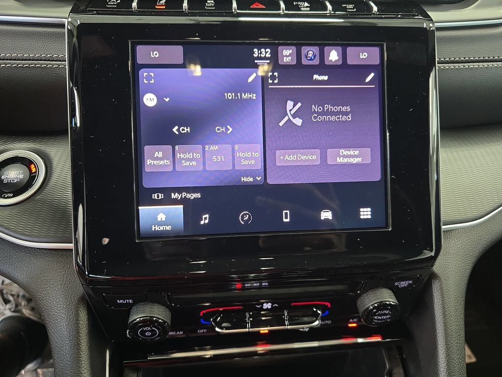 New 2026 Jeep Grand Cherokee L Laredo AWD/4WD image 23