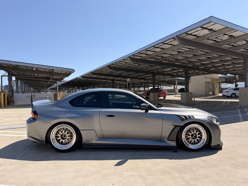 Used 2024 BMW M2 w/ Carbon Package RWD image 5