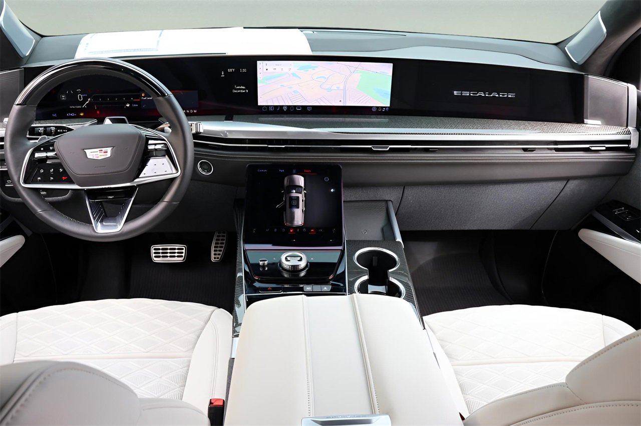 Certified 2025 Cadillac Escalade V w/ LPO, Floor Liner Package image 20