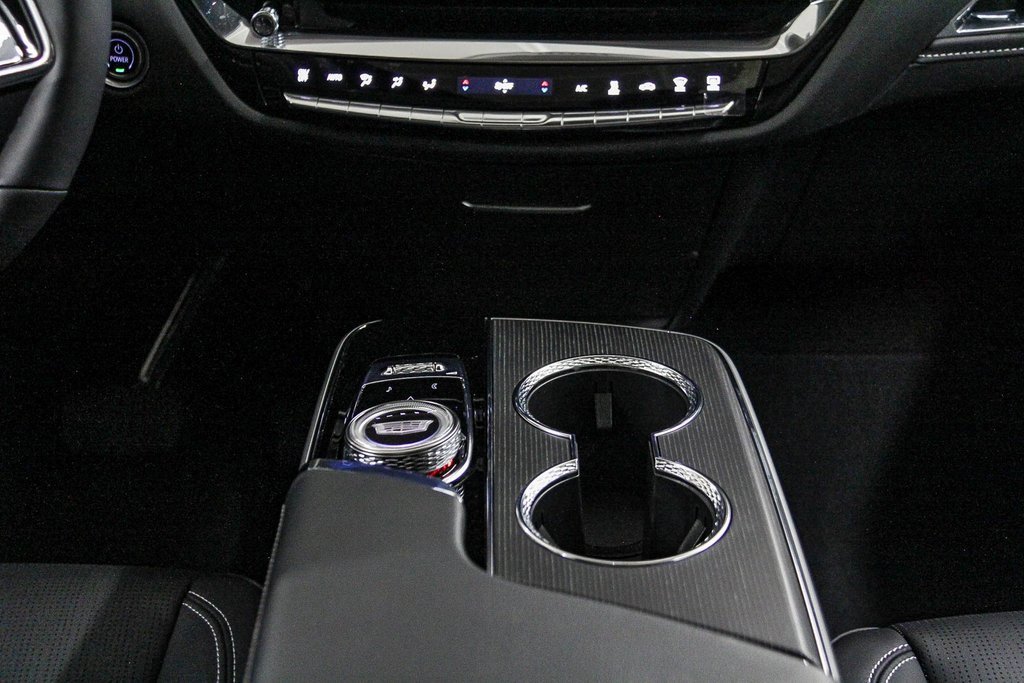 Used 2025 Cadillac Lyriq Sport image 14