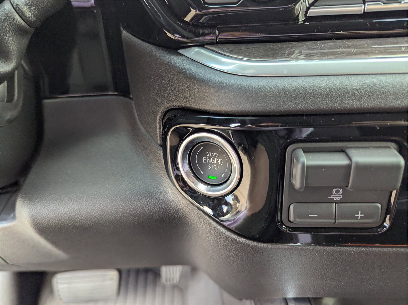 New 2026 Chevrolet Silverado 2500 LTZ w/ LTZ Plus Package image 17