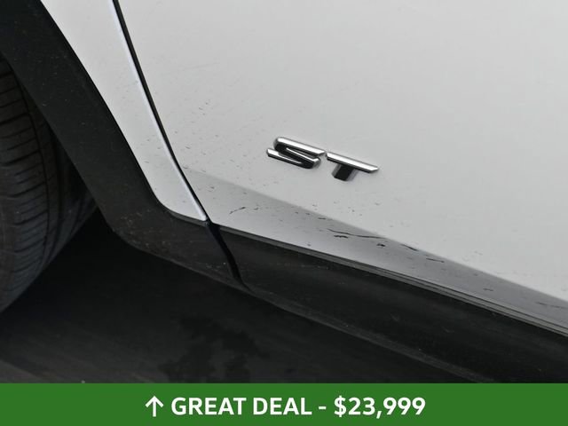 Used 2025 Buick Envista Sport Touring image 17