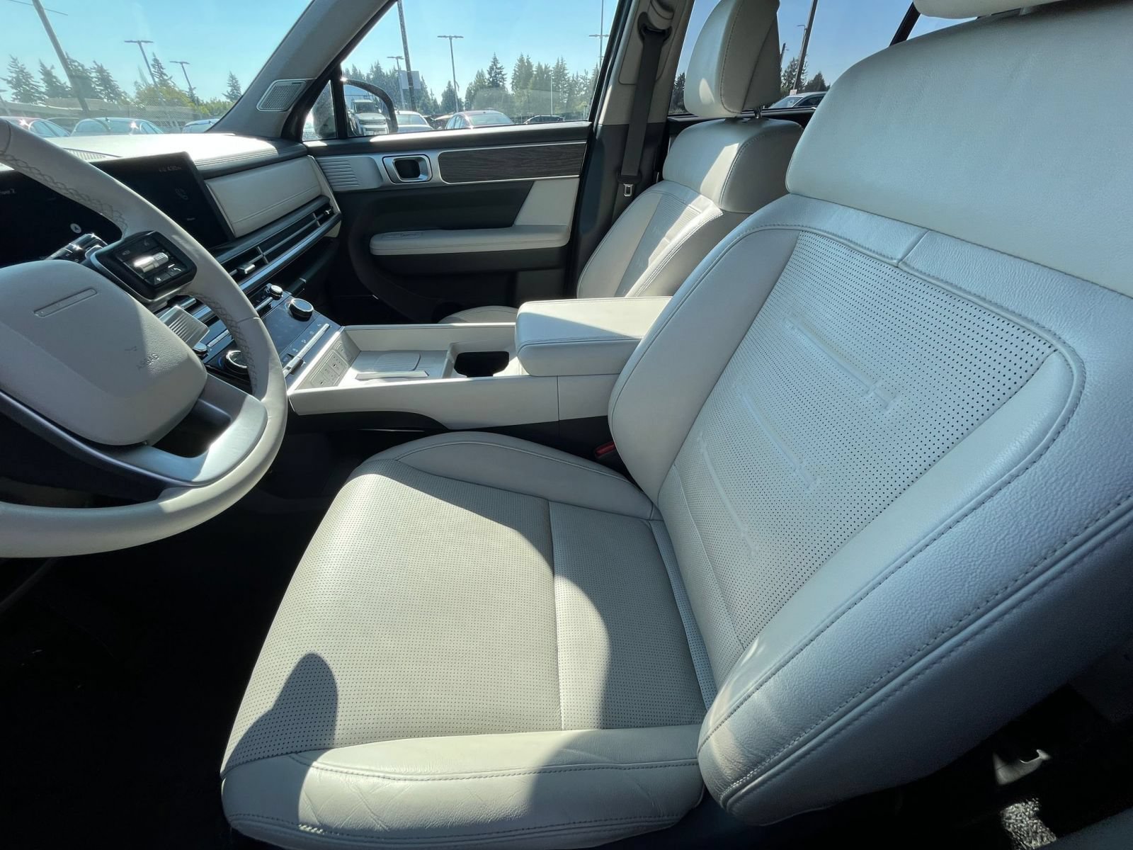 Used 2024 Hyundai Santa Fe Limited FWD image 29