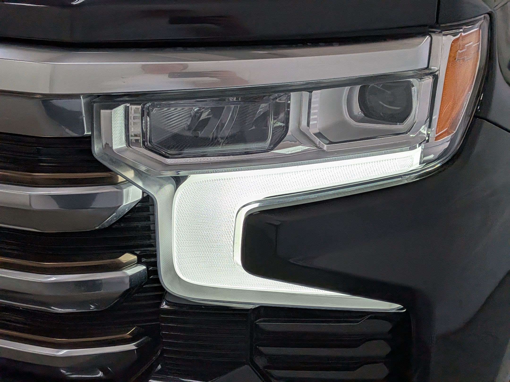 Used 2022 Chevrolet Silverado 1500 High Country RWD image 13