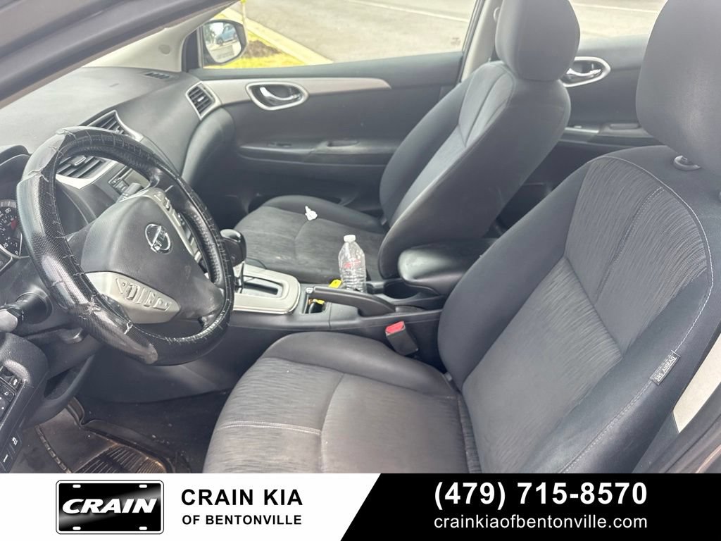 Used 2015 Nissan Sentra SV FWD image 22