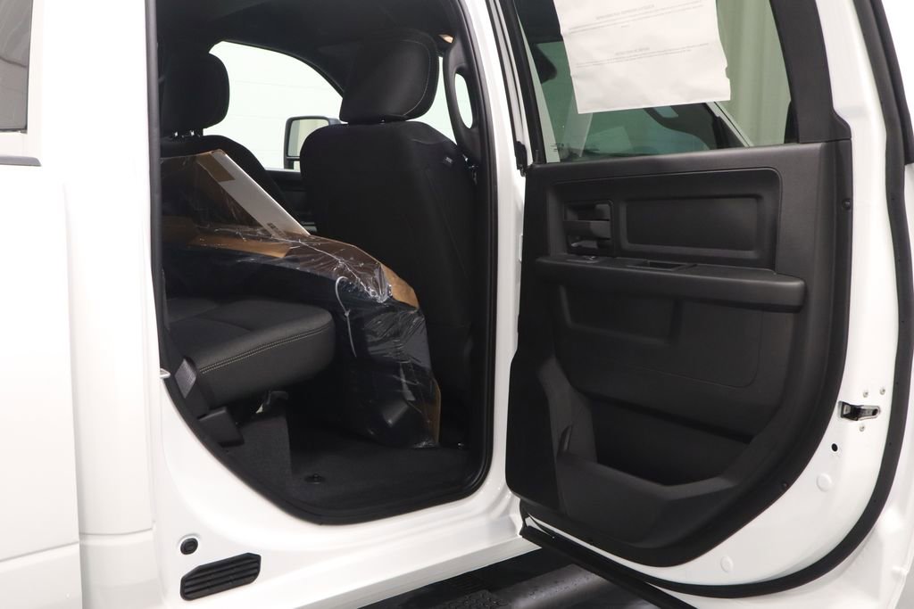 New 2026 RAM 3500 Tradesman AWD/4WD image 18