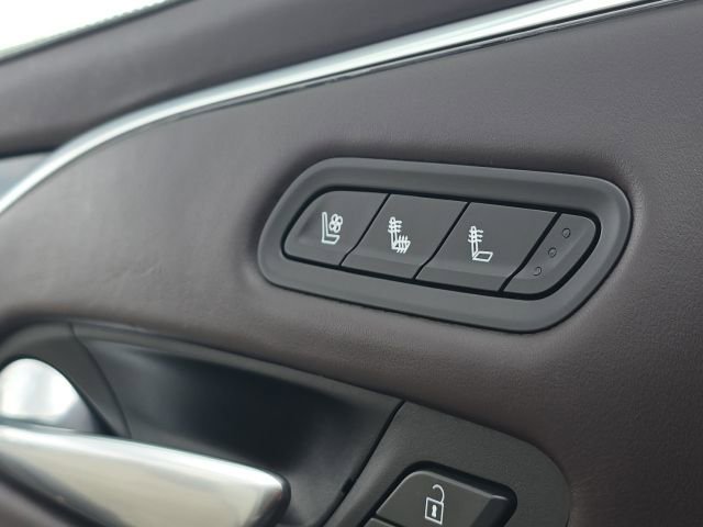 Used 2021 Cadillac Escalade Sport Platinum image 26