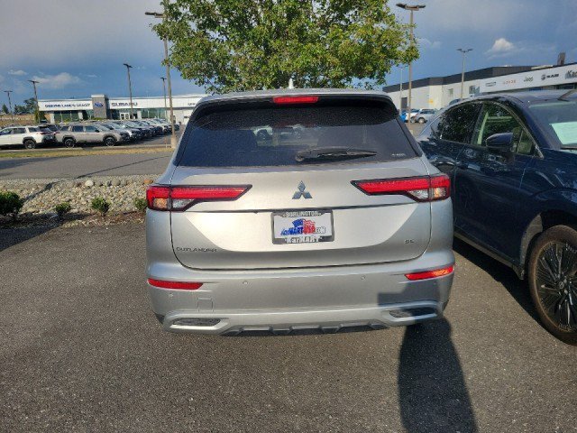 Used 2022 Mitsubishi Outlander SE AWD/4WD image 4