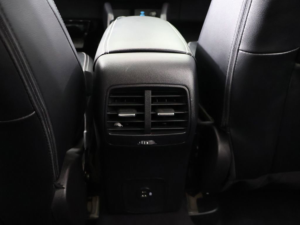 Used 2022 Ford Escape Titanium w/ Class II Trailer Tow Package AWD/4WD image 49