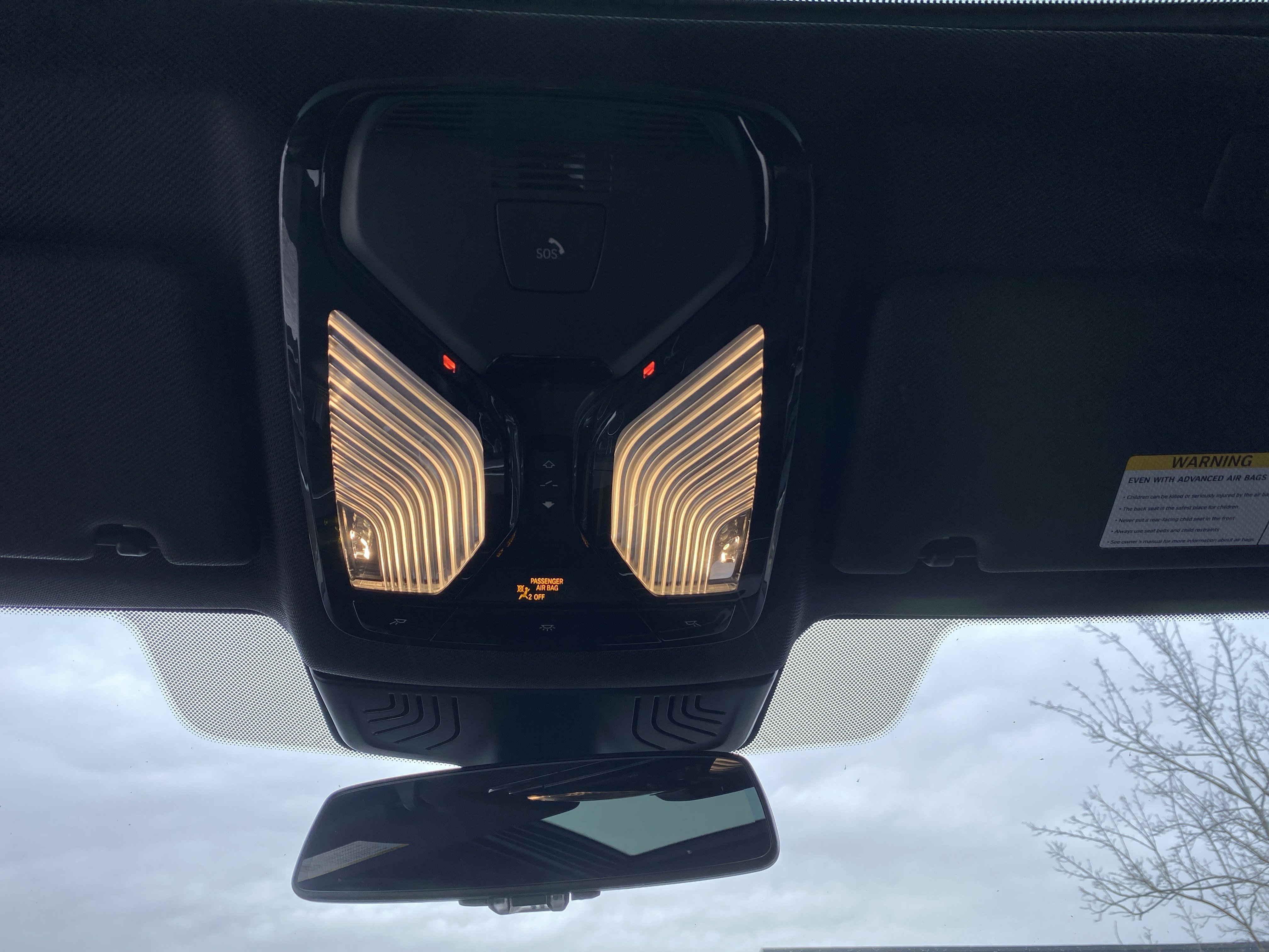 Used 2020 BMW M550i xDrive w/ Premium Package image 31