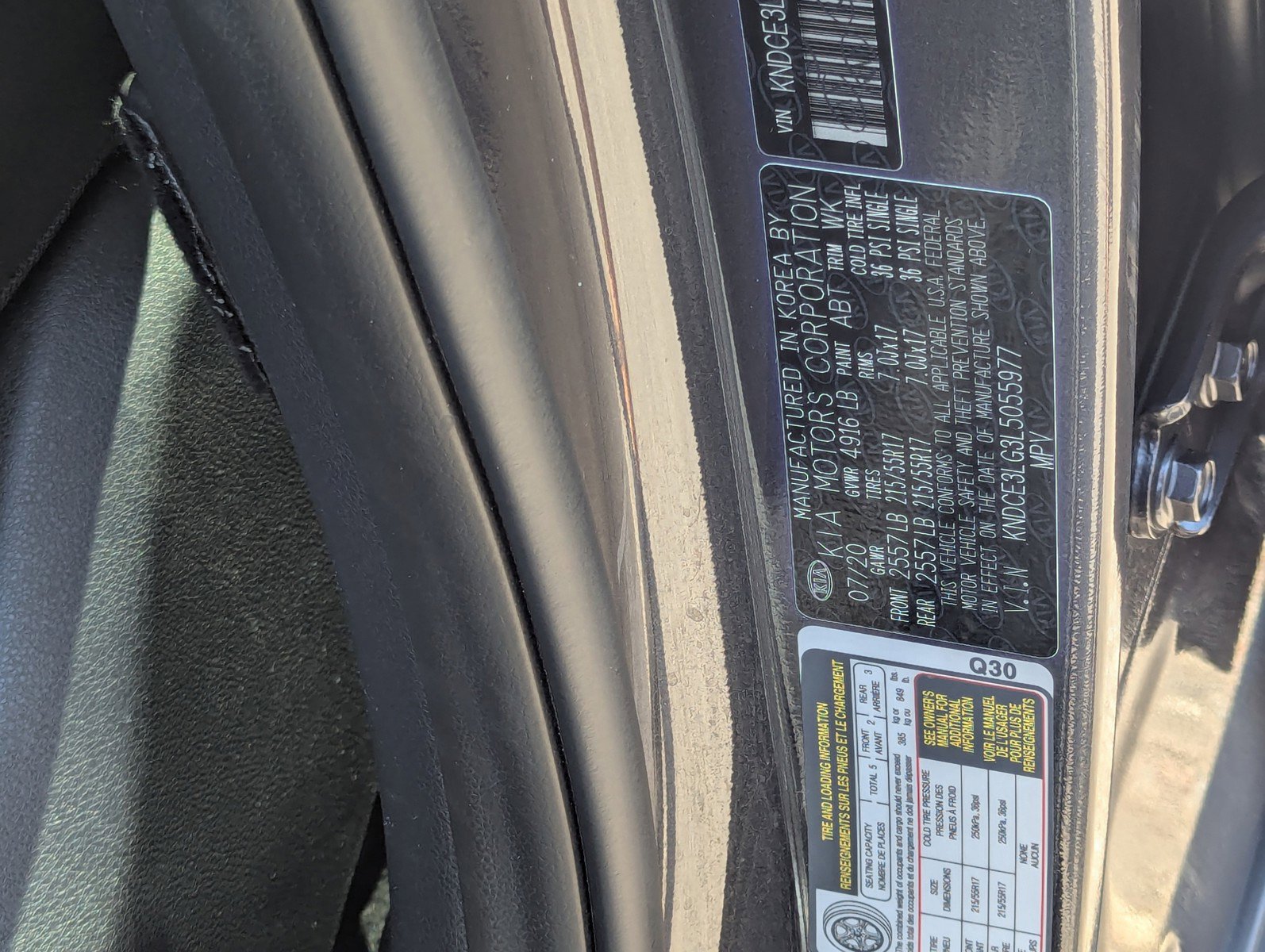 Used 2020 Kia Niro EX Premium image 35