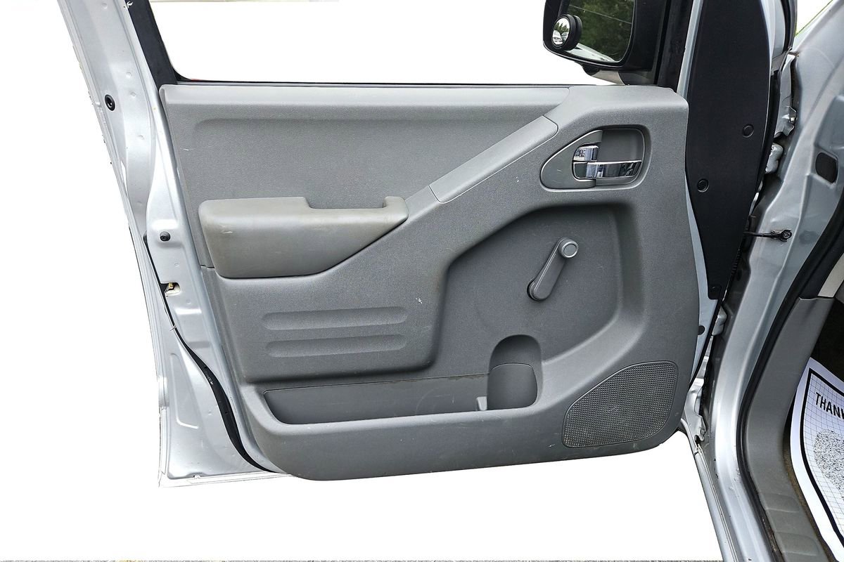 Used 2016 Nissan Frontier S image 18